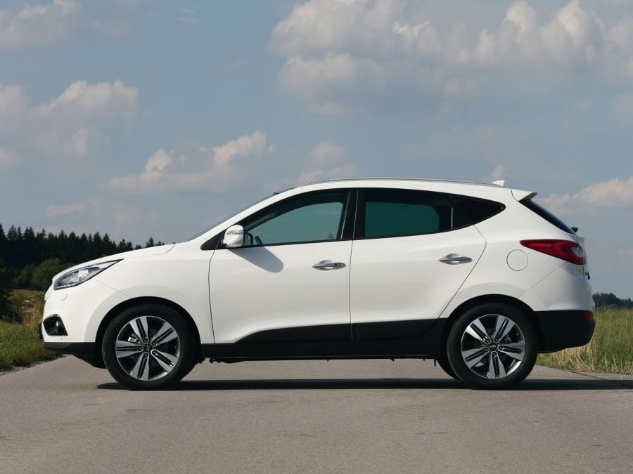  Hyundai ix35 2013 года  (фото 10 из 30)